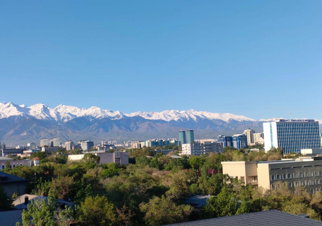 Студия В Центре Города, В «Золотом Квадрате» Almaty Exteriér fotografie